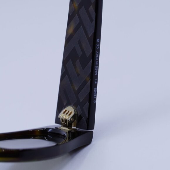 Fendi FE40158I 52E Sunglasses Dark Havana Oval Frame, Brown Lenses - Picture 6 of 10